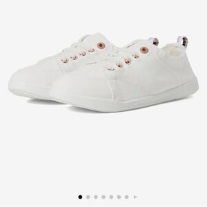Vionic White Beach Sneakers
